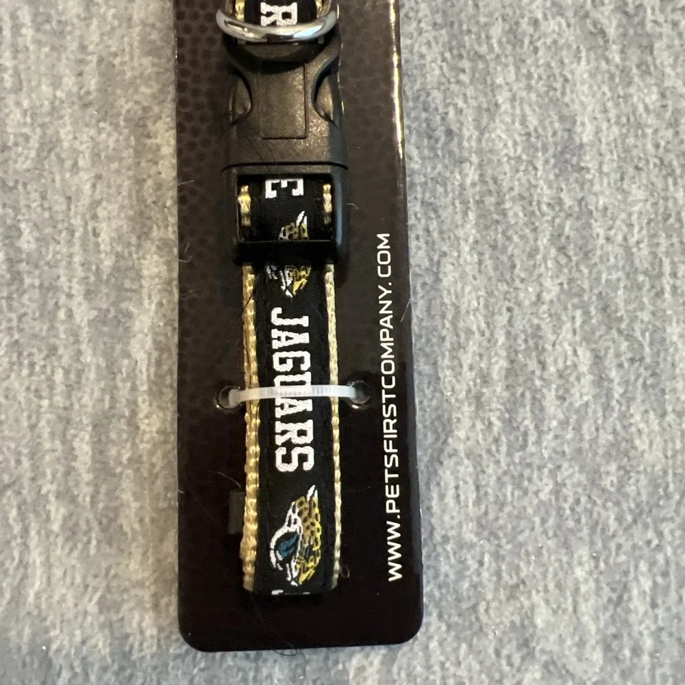 Jacksonville Jaguars Pet Collar Size Medium 5/8